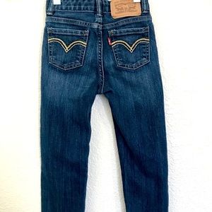 Girls Levi’s boyfriend fit